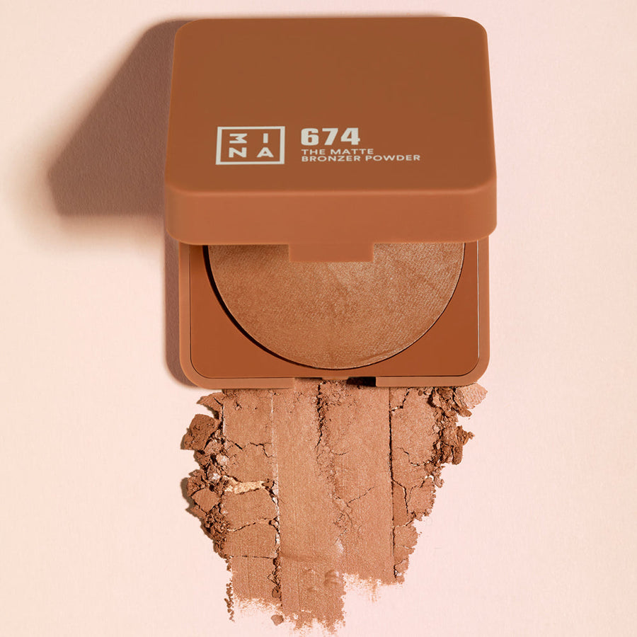 The Matte Bronzer Powder 674